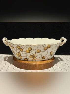 Theodore Haviland Limoges France Oval Serving Dish With Gold Pattern Design